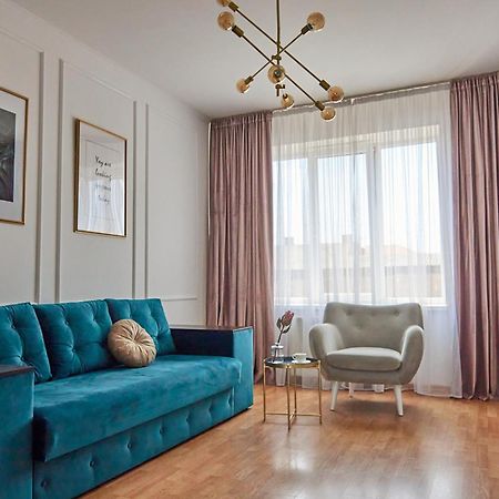 Lux Apartment Mukaczewo Zewnętrze zdjęcie