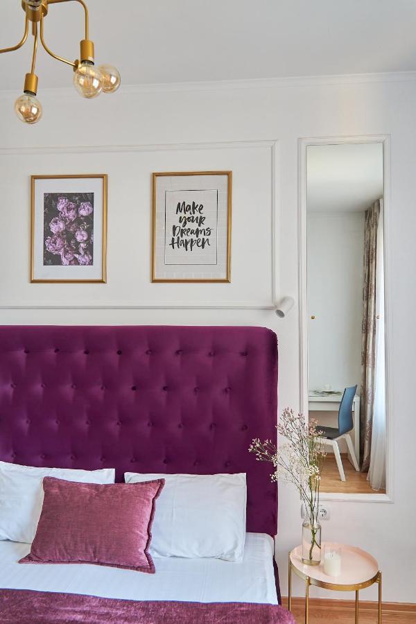 Lux Apartment Mukaczewo Zewnętrze zdjęcie