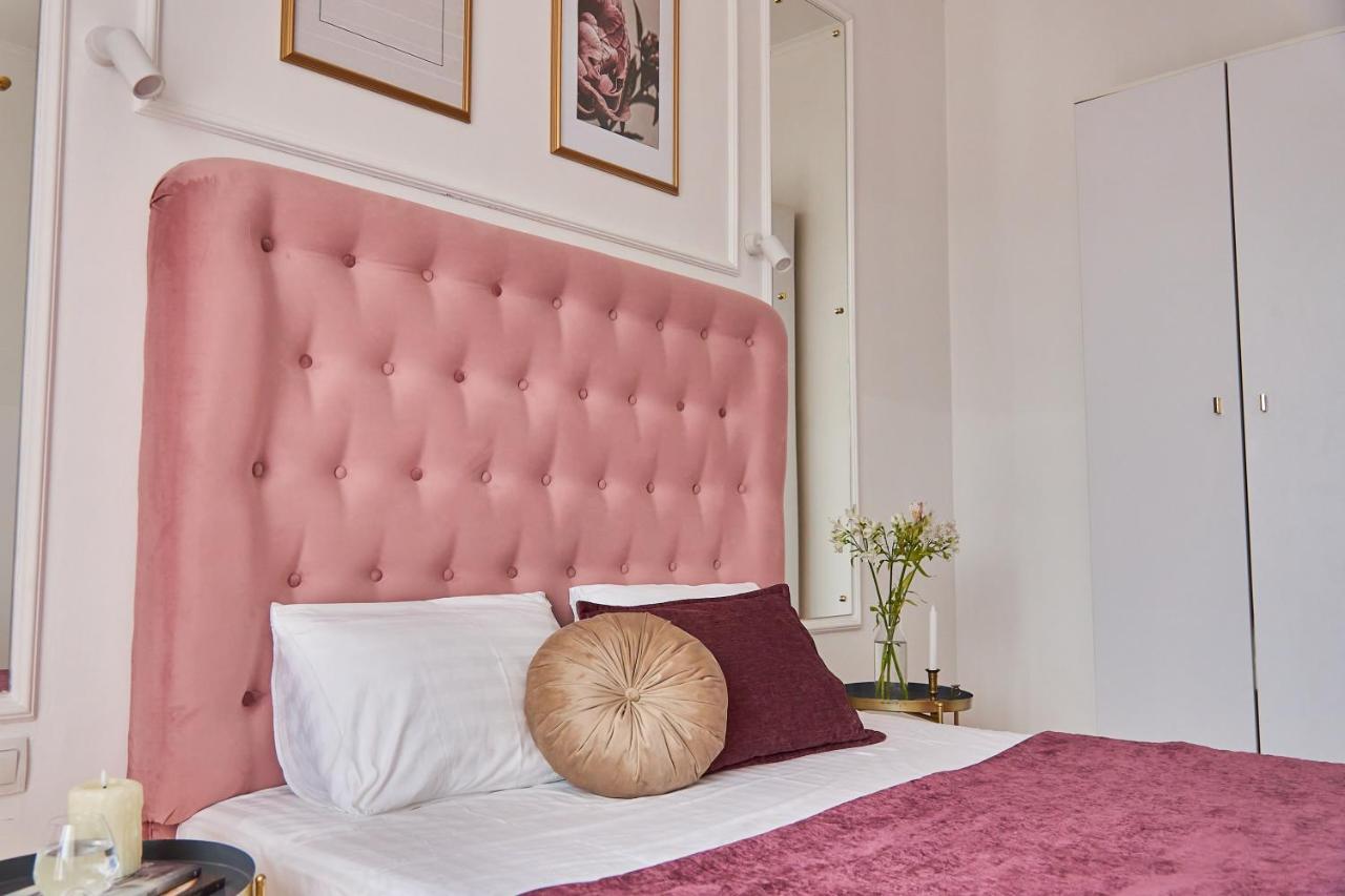 Lux Apartment Mukaczewo Zewnętrze zdjęcie