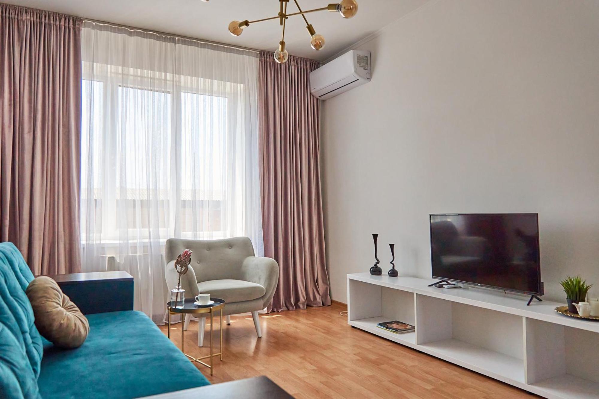 Lux Apartment Mukaczewo Zewnętrze zdjęcie