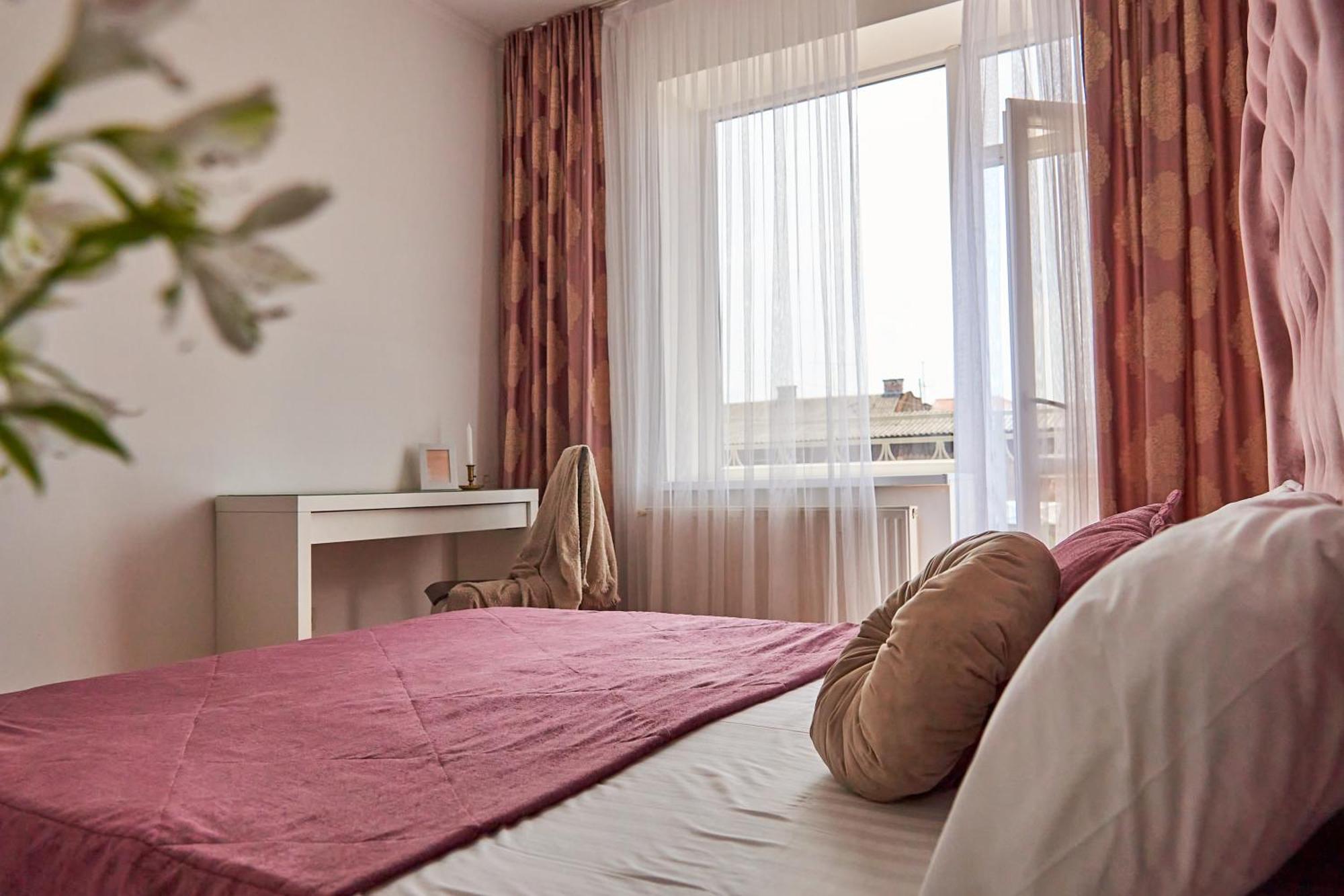 Lux Apartment Mukaczewo Zewnętrze zdjęcie